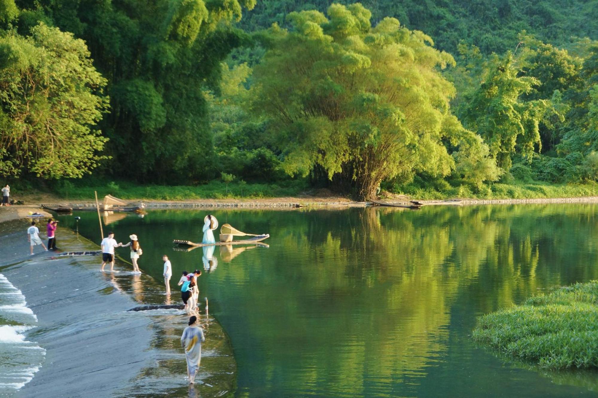 Moondance Boutique Resort Yangshuo Exterior foto