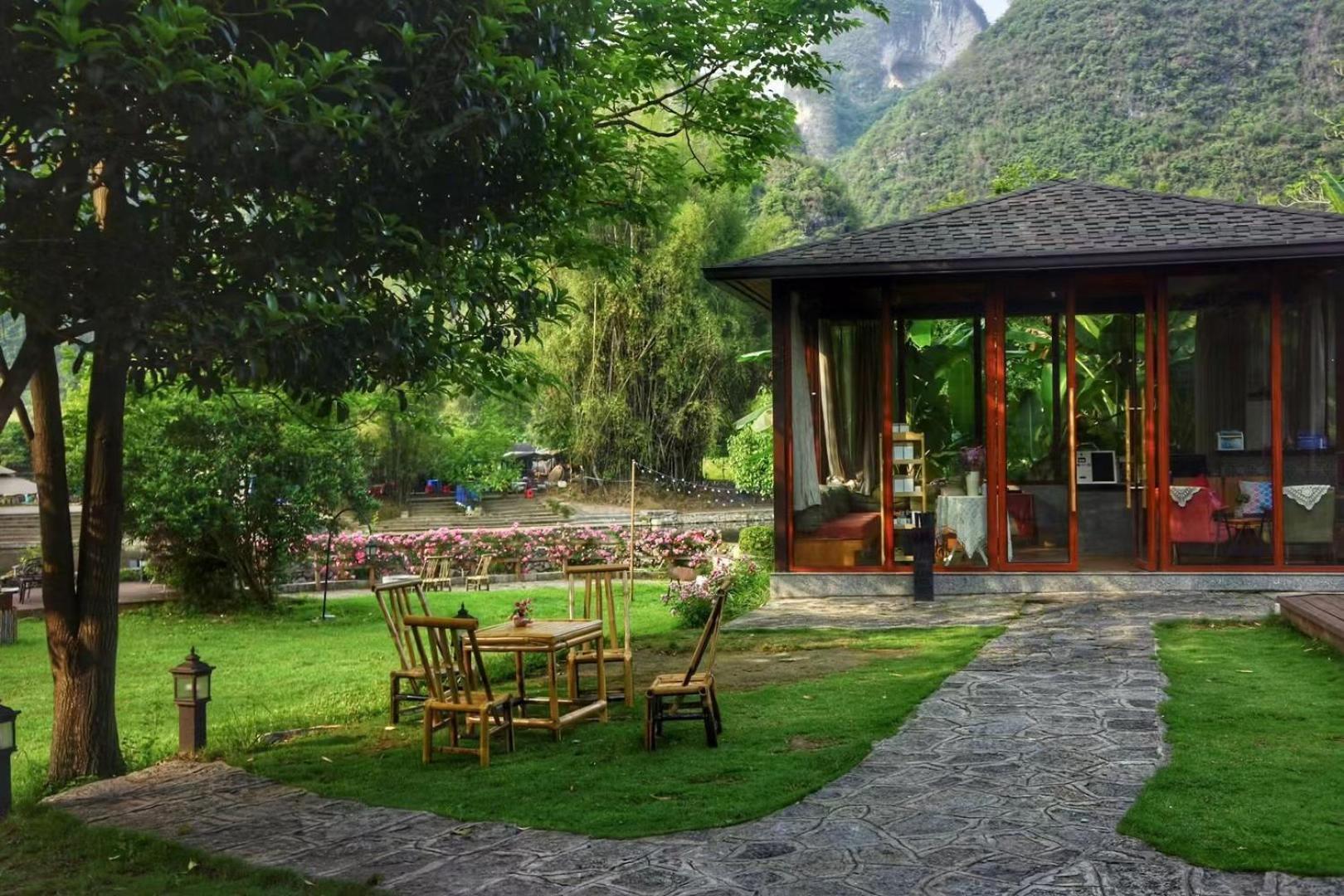 Moondance Boutique Resort Yangshuo Exterior foto