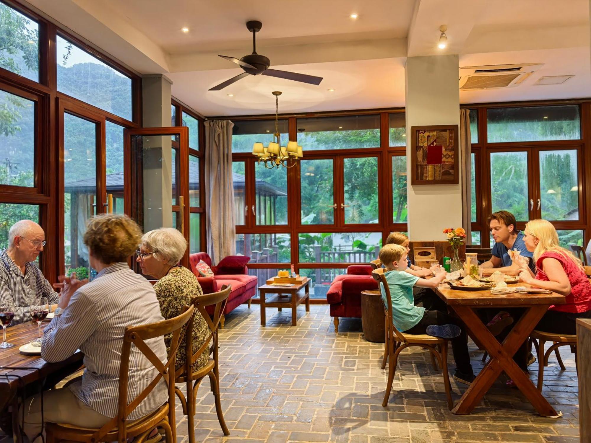 Moondance Boutique Resort Yangshuo Exterior foto